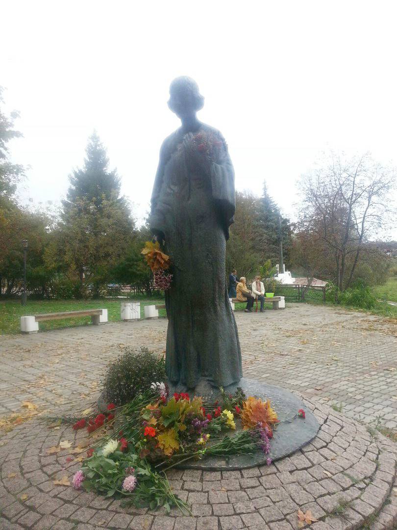 Марина Цветаева памятник Таруса